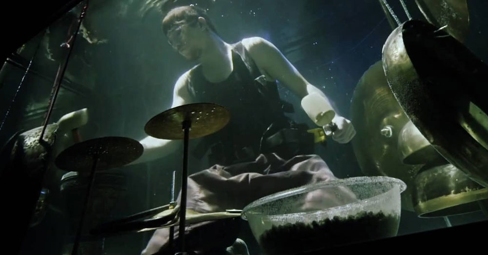 เล่นบนพื้นดินมัน เบ เบ กลุ่มนักดนตรีเดนมาร์ก เปิดประสบการณ์ใหม่ แสดงคอนเสิร์ตใต้น้ำ (คลิป)