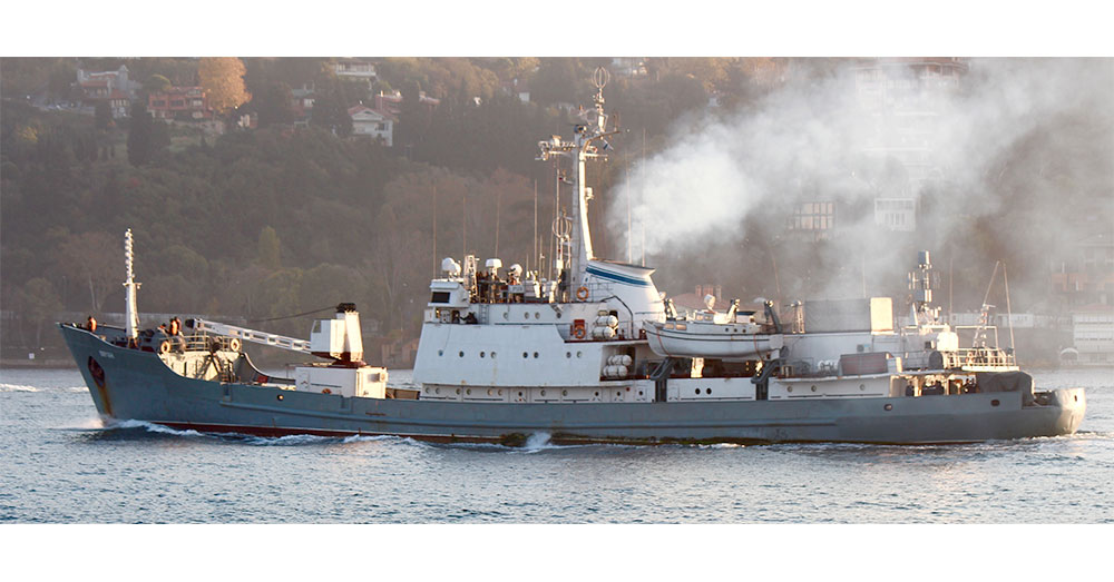 เรือรบรัสเซียอับปางกลางทะเลดำ หลังชนประสานงาเรือบรรทุกปศุสัตว์ สูญหายอย่างน้อย 15 ราย