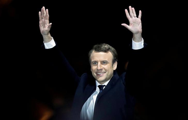 “มาครง”  เข้าร่วมประชุมพรรคเตรียมตั้งรัฐบาลใหม่ฝรั่งเศส  หลังชนะเลือกตั้ง