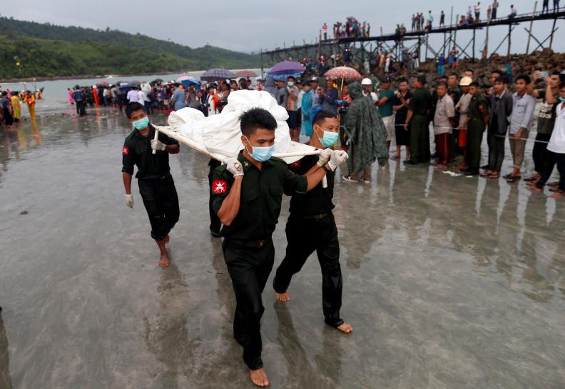 กู้ภัยพม่าพบศพเหยื่อเครื่องบินทหารตกแค่ 32  /ส่วนอีก 90 ยังหาไม่เจอ ชี้คลื่นลมแรงในอันดามันเป็นเหตุ
