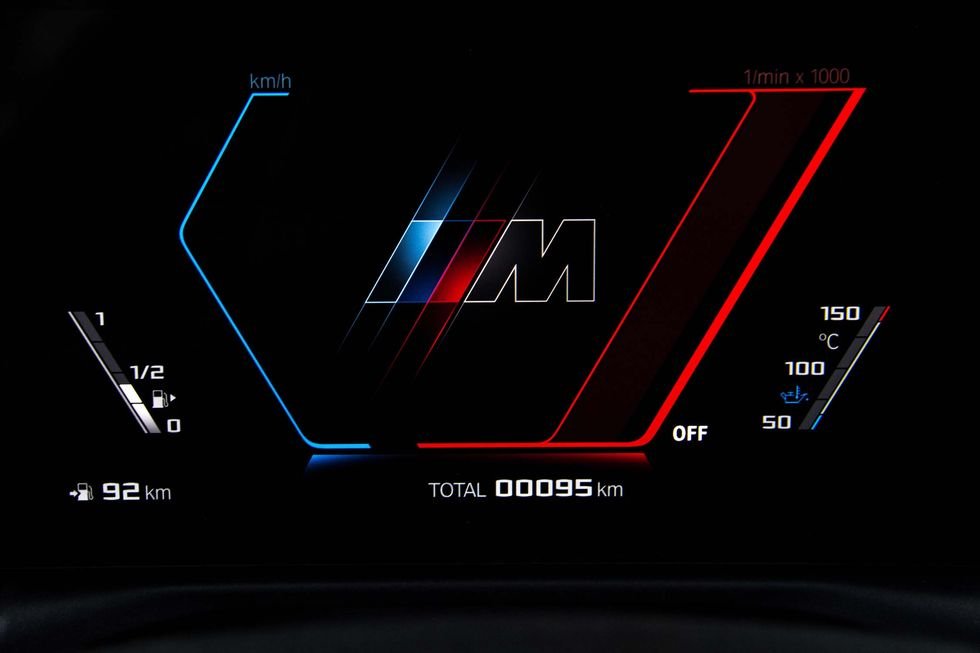 BMW M2 มาตรวัด