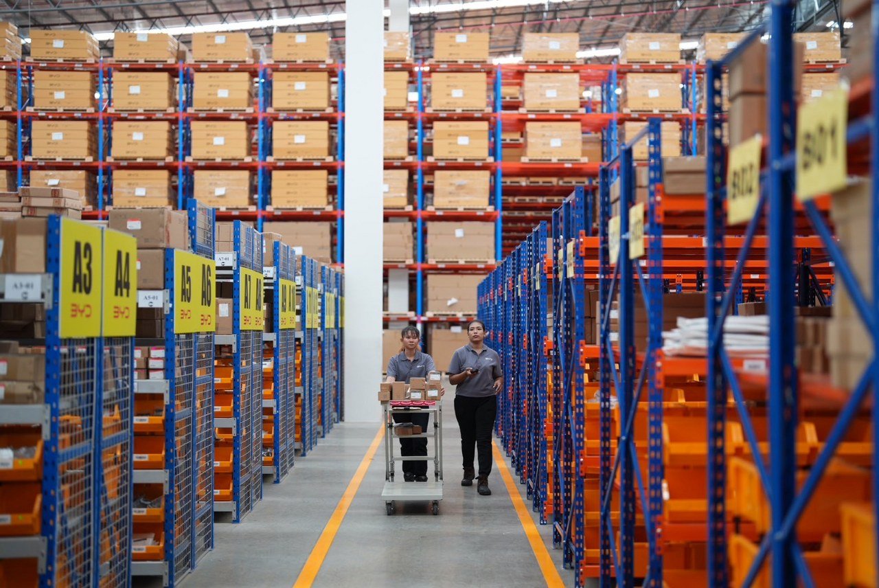 RÊVER BYD Spare Parts Warehouse