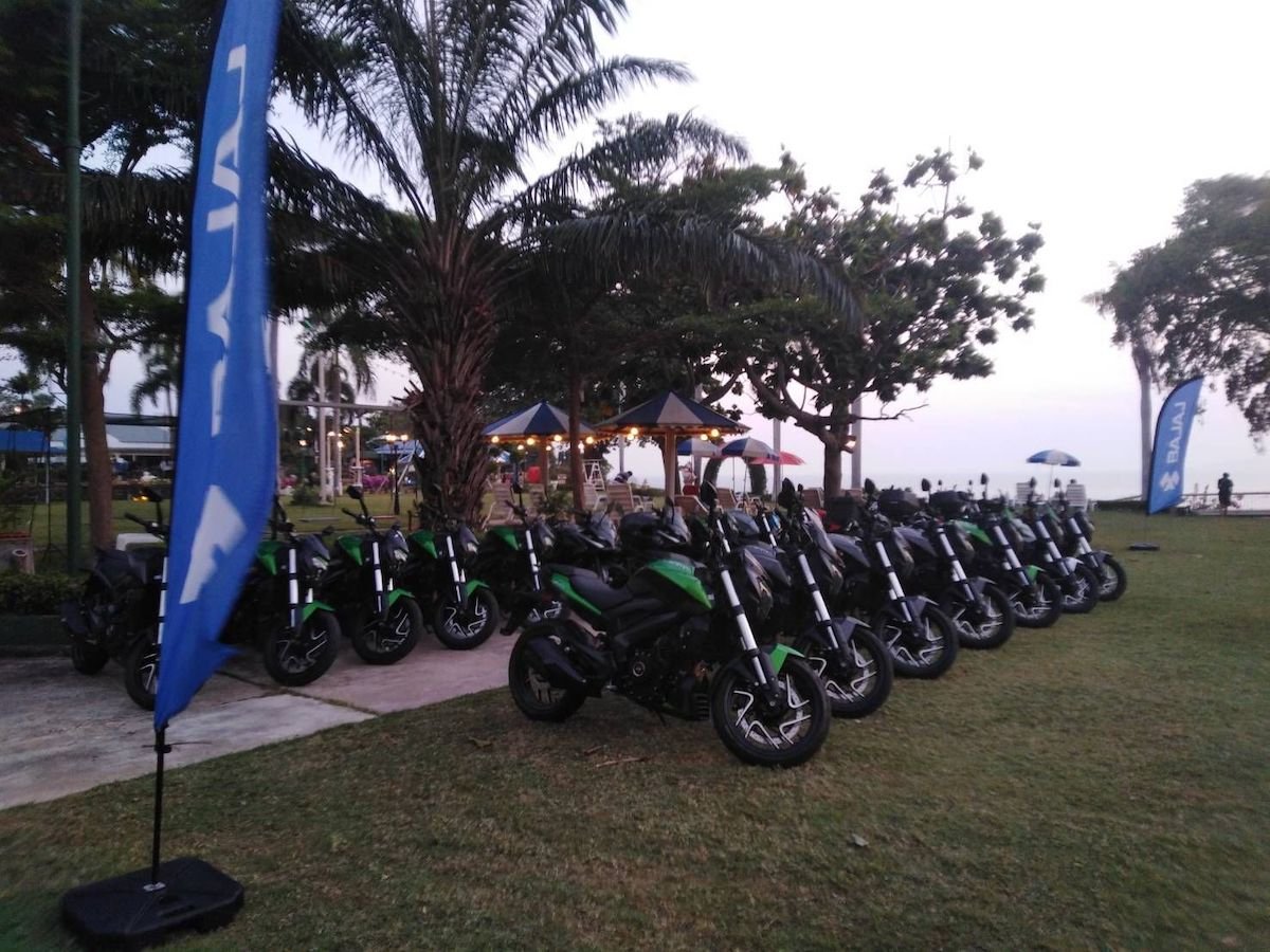 bajajweekenderrides20231_3