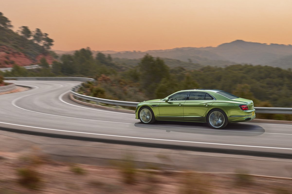 Bentley New Flying Spur Speed