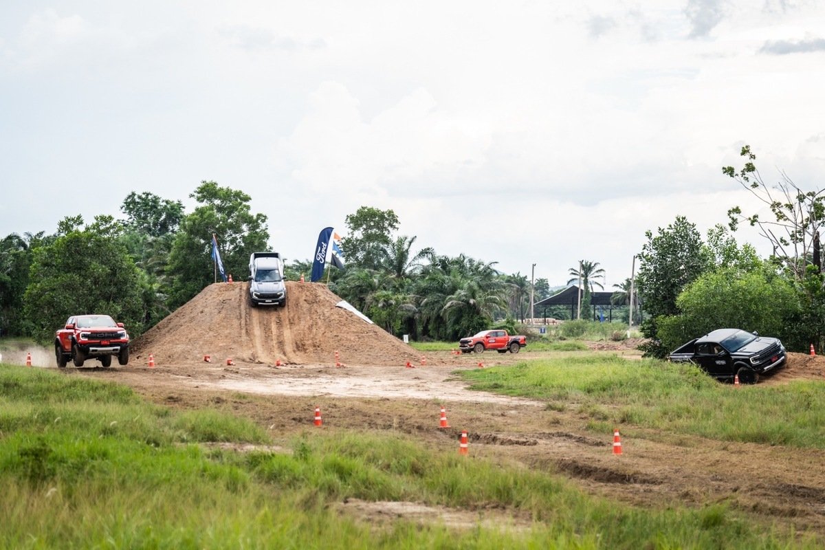 Ford king of tough suratthani