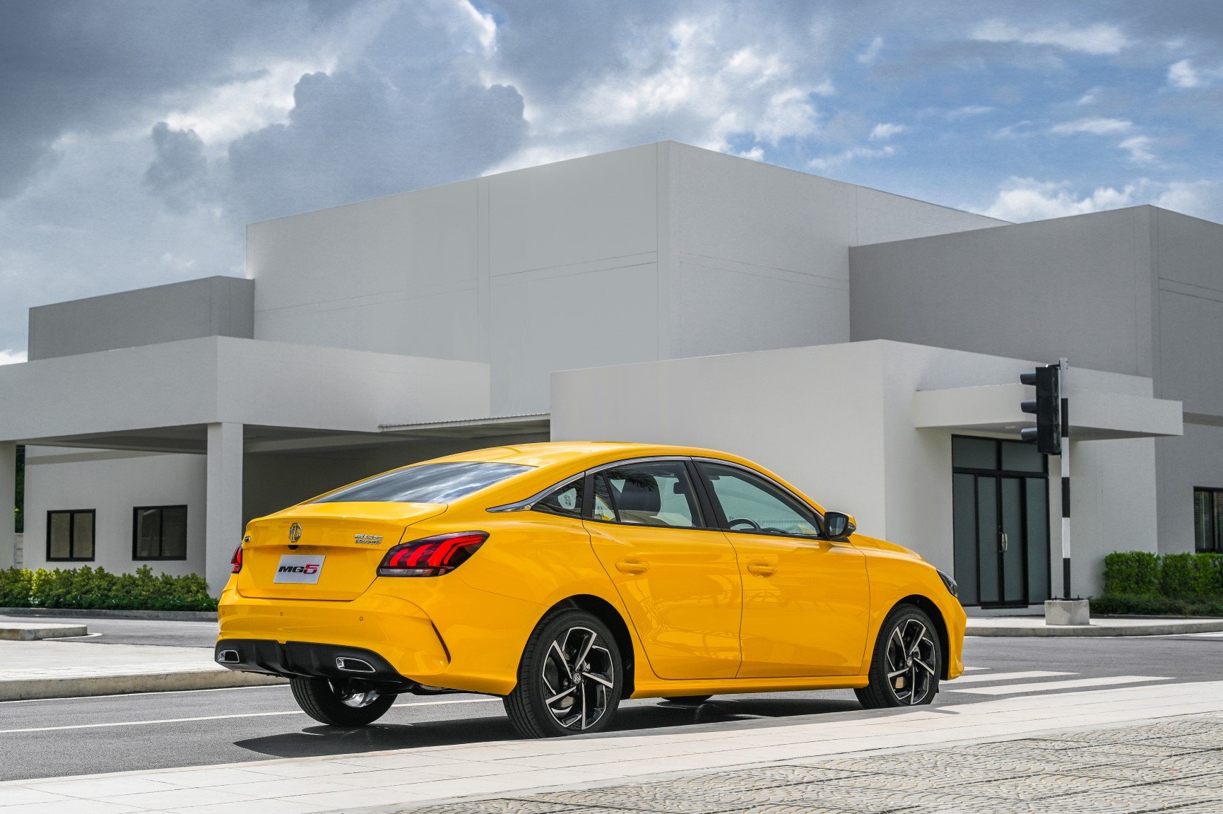mg-allnewmg5-lifestyle