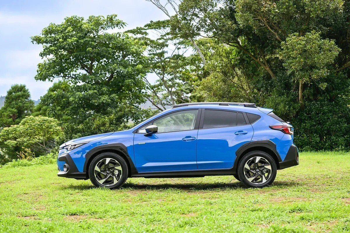 SUBARU CROSSTREK e-BOXER HYBRID