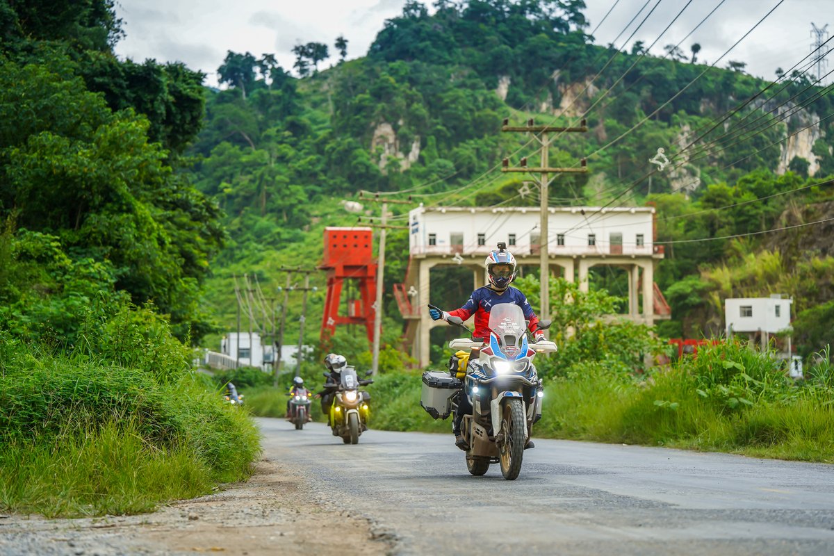 Thai Honda xventure 2024