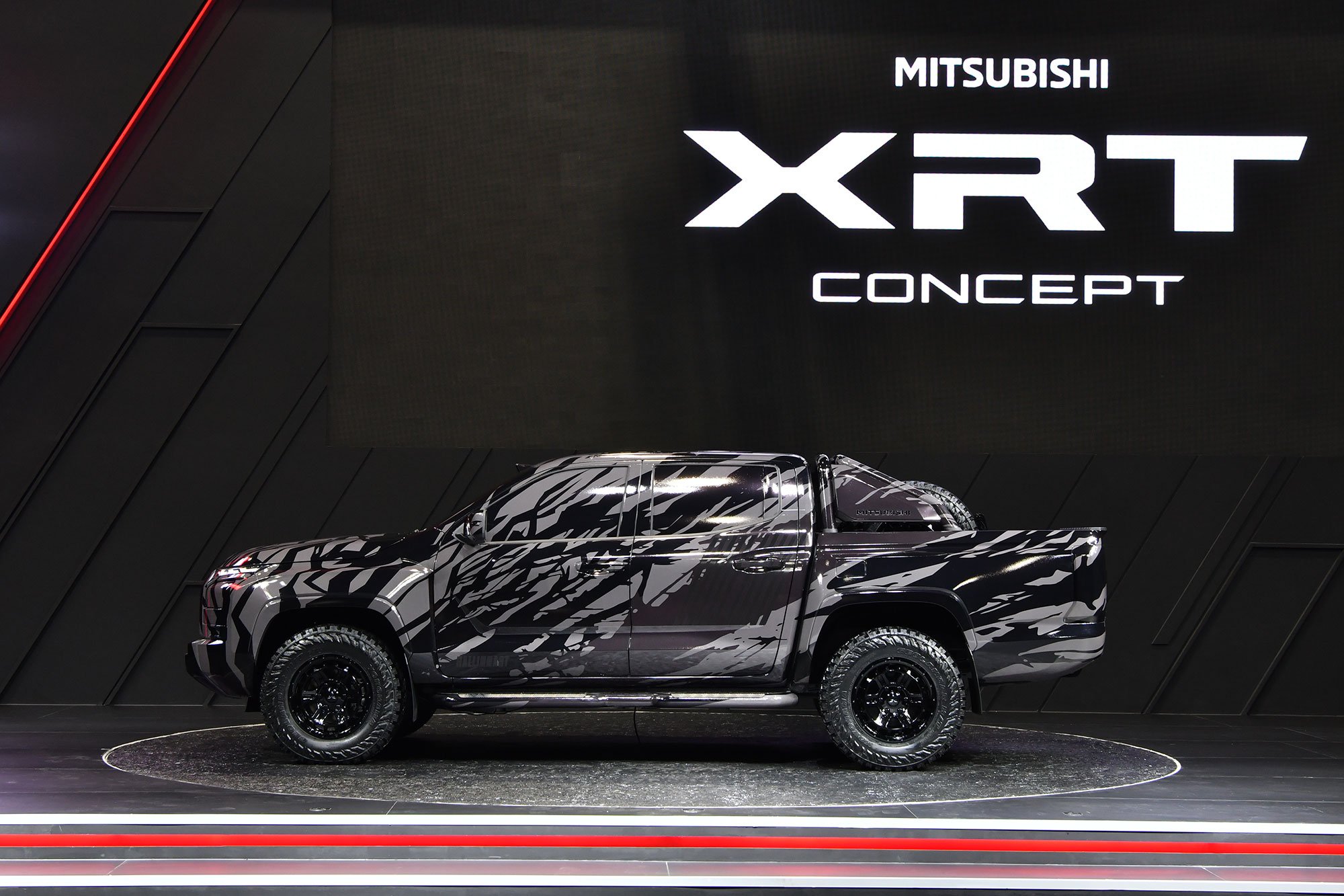 Mitsubishi XRT Concept