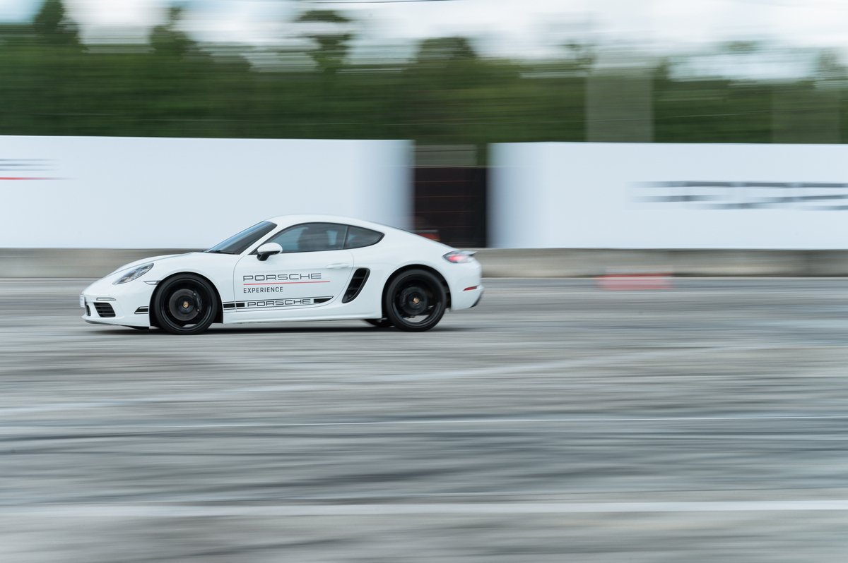 Porsche Driving Experience