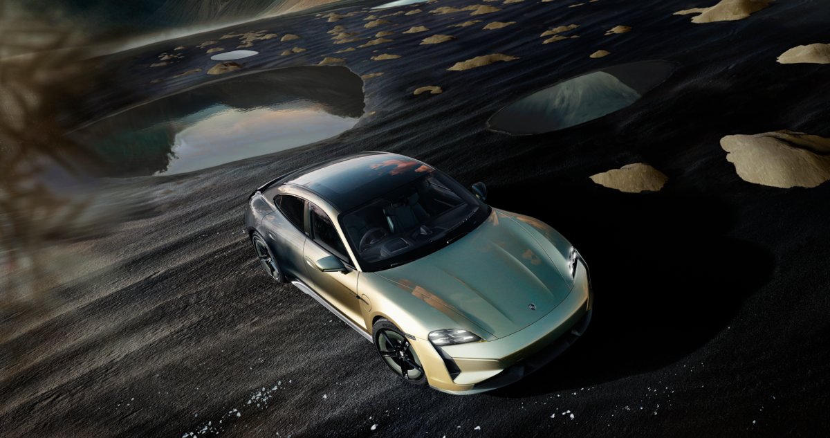 Porsche Taycan Turbo S ‘Celestial Jade’ 