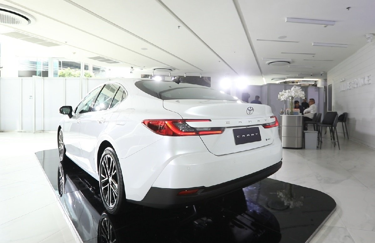 ALL-NEW TOYOTA CAMRY