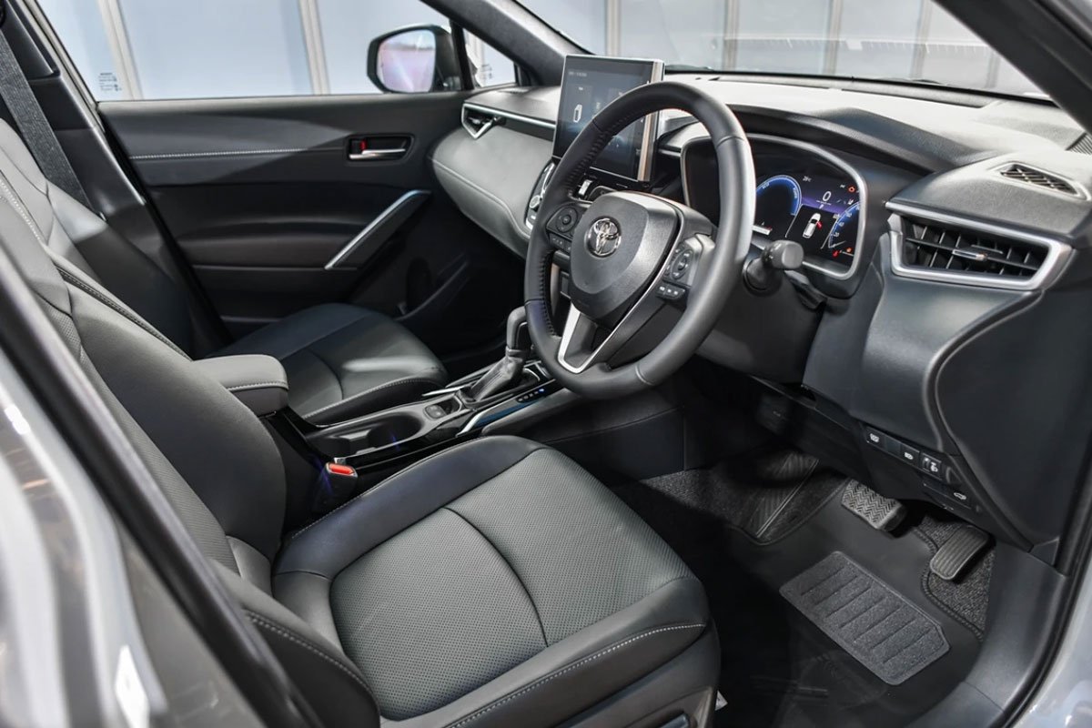Corolla Cross 2024 HEV Premium Luxury ภายใน