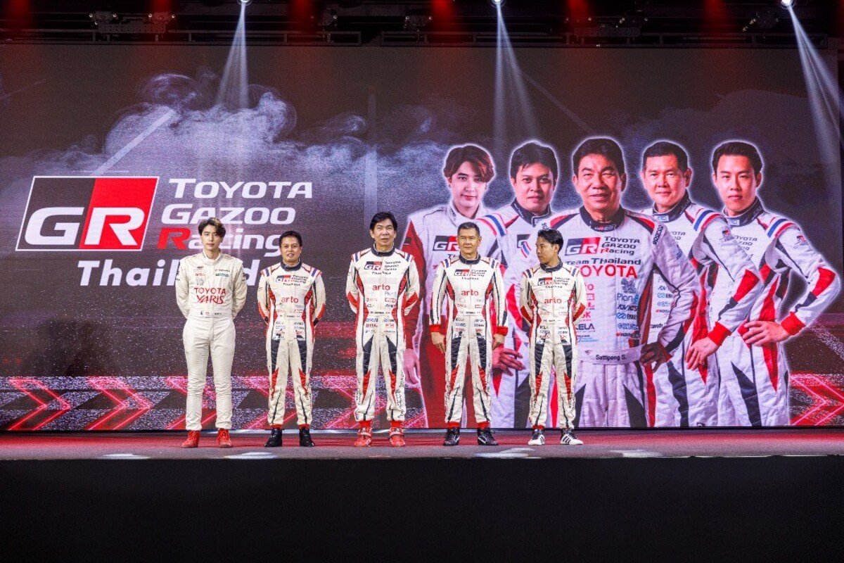Toyota ALIVE Racing in Motion