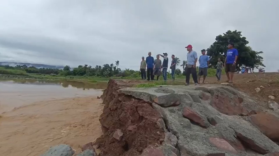 ชัยภูมิน้ำป่าหลาก ซัดฝายเก็บน้ำบ้านโนนม่วง สร้างมาเกือบ 31 ปี พังถล่ม