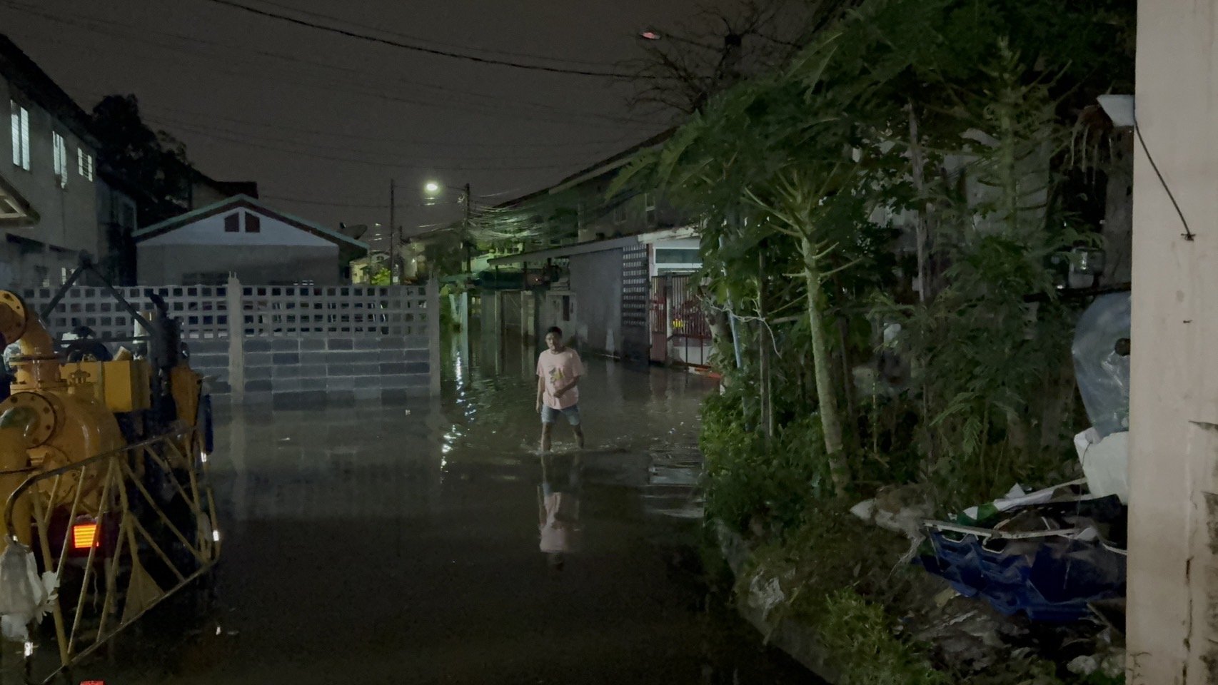 สุขาภิบาล 5 อ่วม ฝนตกซ้ำ 3 คืนติด น้ำท่วมสูงขึ้นอีกไม่ทันได้ตั้งตัว