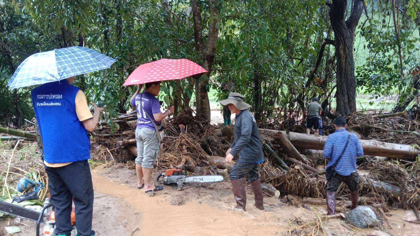 เตือน แม่ฮ่องสอน รับมืออุทกภัยระดับสีเหลือง หลังฝนตกหนักต่อเนื่อง 12 ชม.