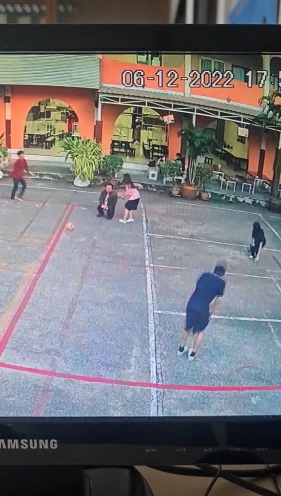 ครูอยากเล่นกีฬา