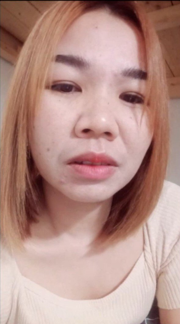 พ่อแม่ร่ำไห้ ร้องขอให้ช่วยลูกสาวถูกสามีชาวจีนทุบตีกักขัง 3 ปี วีซ่าหมดอายุ ต้องจ่าย 1 แสน ดำเนินการนำตัวกลับไทย