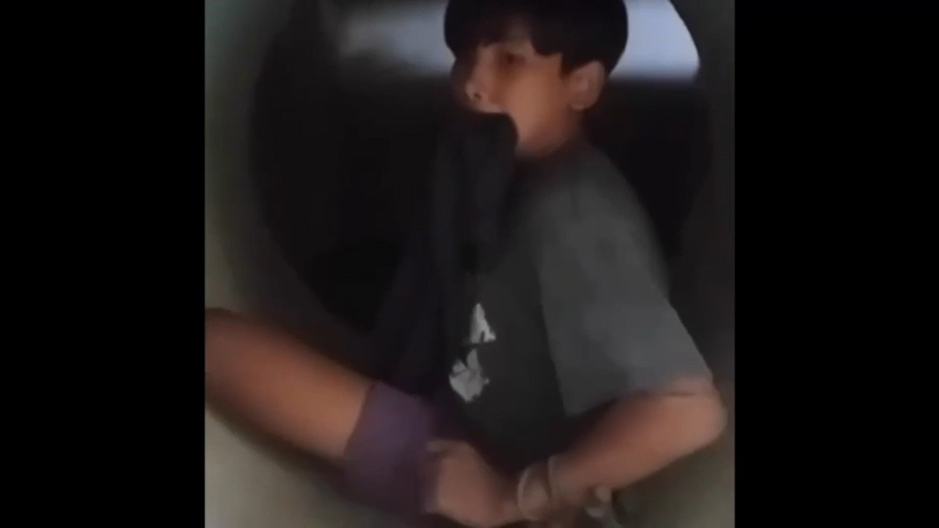 เด็กชายเมียนมาวัย 12 ปี อ้างถูกจับมัดมือ ซุกตัวอยู่ในท่อระบายน้ำ ที่แท้กุเรื่อง