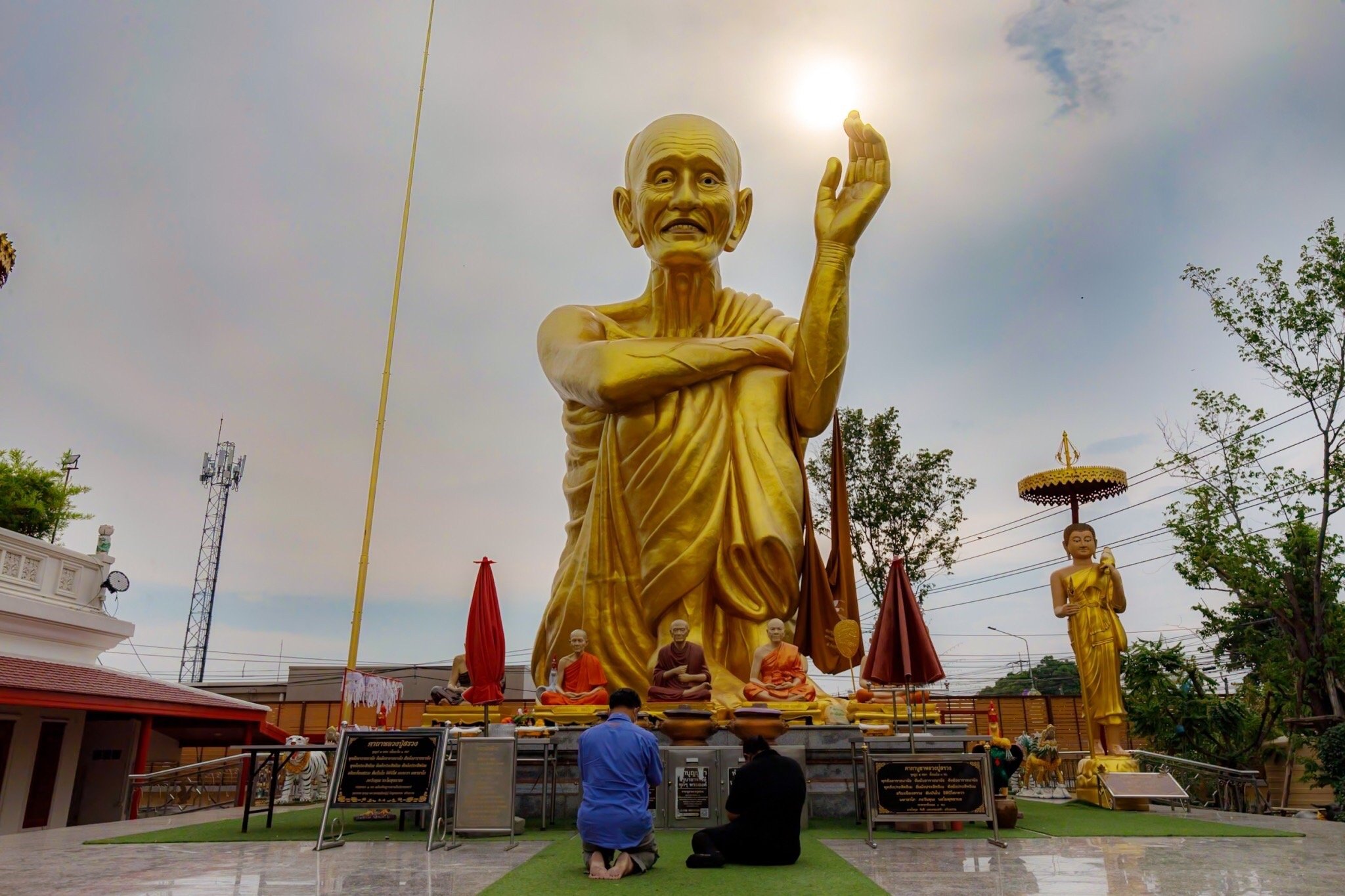 ชาวพุทธปลื้ม ต้นแบบพระสงฆ์รุ่นใหม่ "พระเทียนชัย ชยทีโป" เจ้าอาวาส วัดเทพสรธรรมาราม 