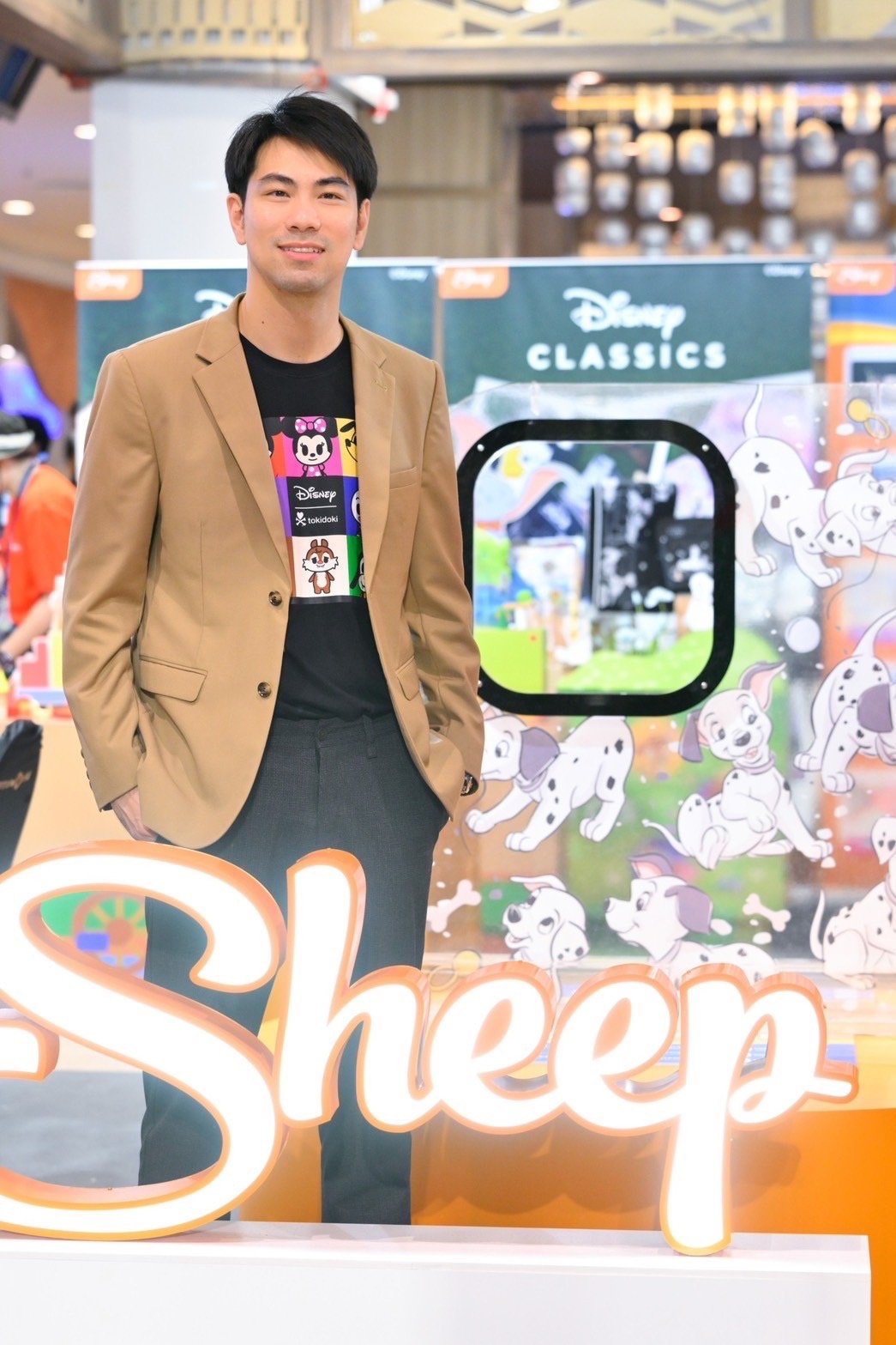 Sheep ปล่อยใยมัดใจแฟนพันธุ์แท้ยอดมนุษย์แมงมุม ชูลายเคสเรืองแสงขยับได้ 