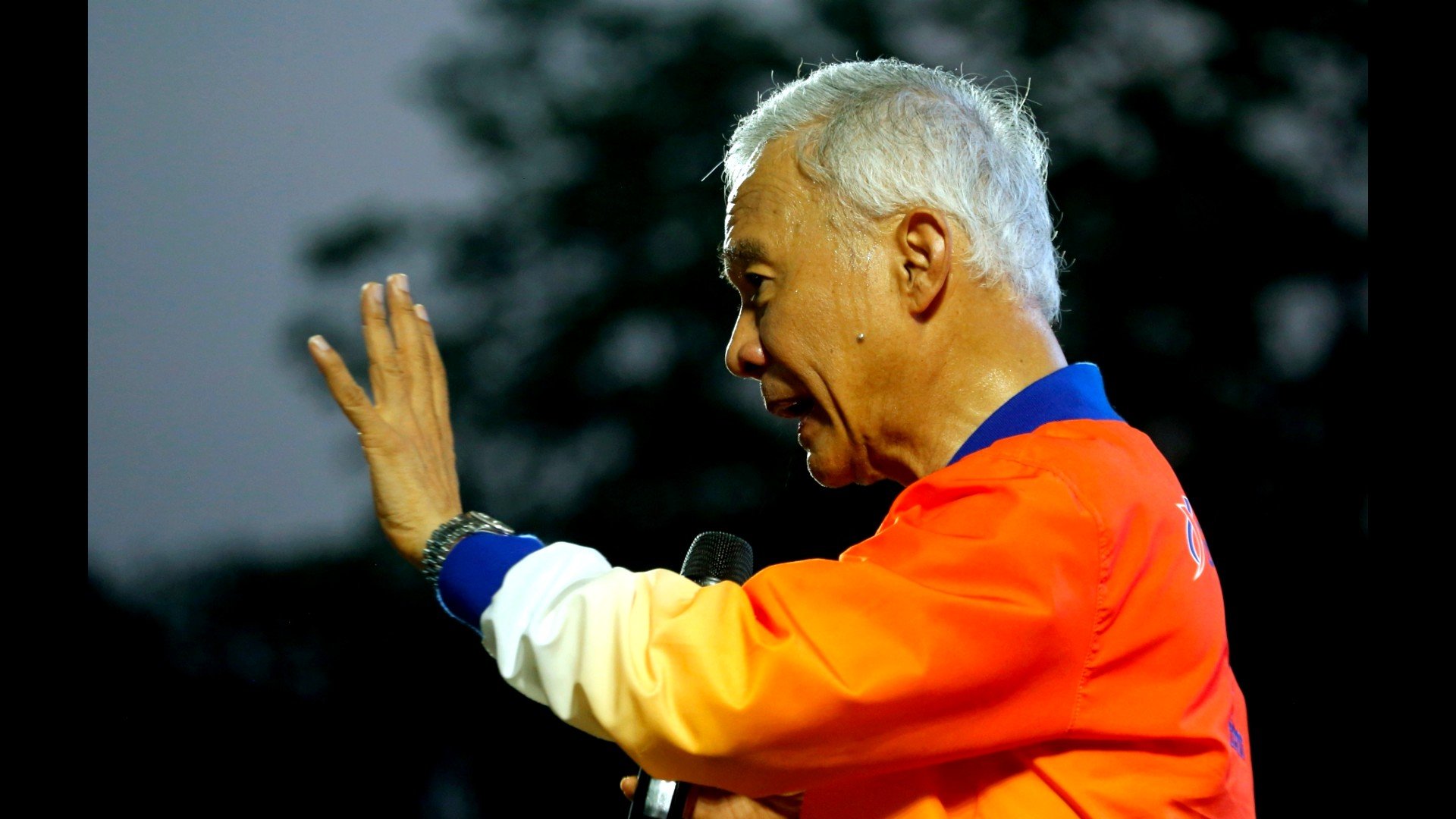 “สุวัจน์” โหมโรงชาติพัฒนากล้าปราศรัยใหญ่โคราช ลั่นพร้อมสู้ตายคาบ้าน