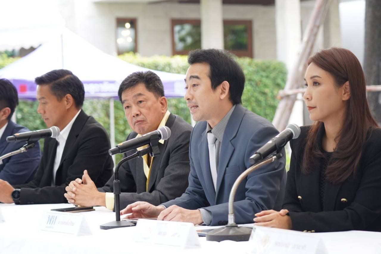 “กก.เปลี่ยนผ่าน” เร่ง 14 คณะทำงานทำข้อสรุปจัดทำนโยบายแถลงต่อสภา