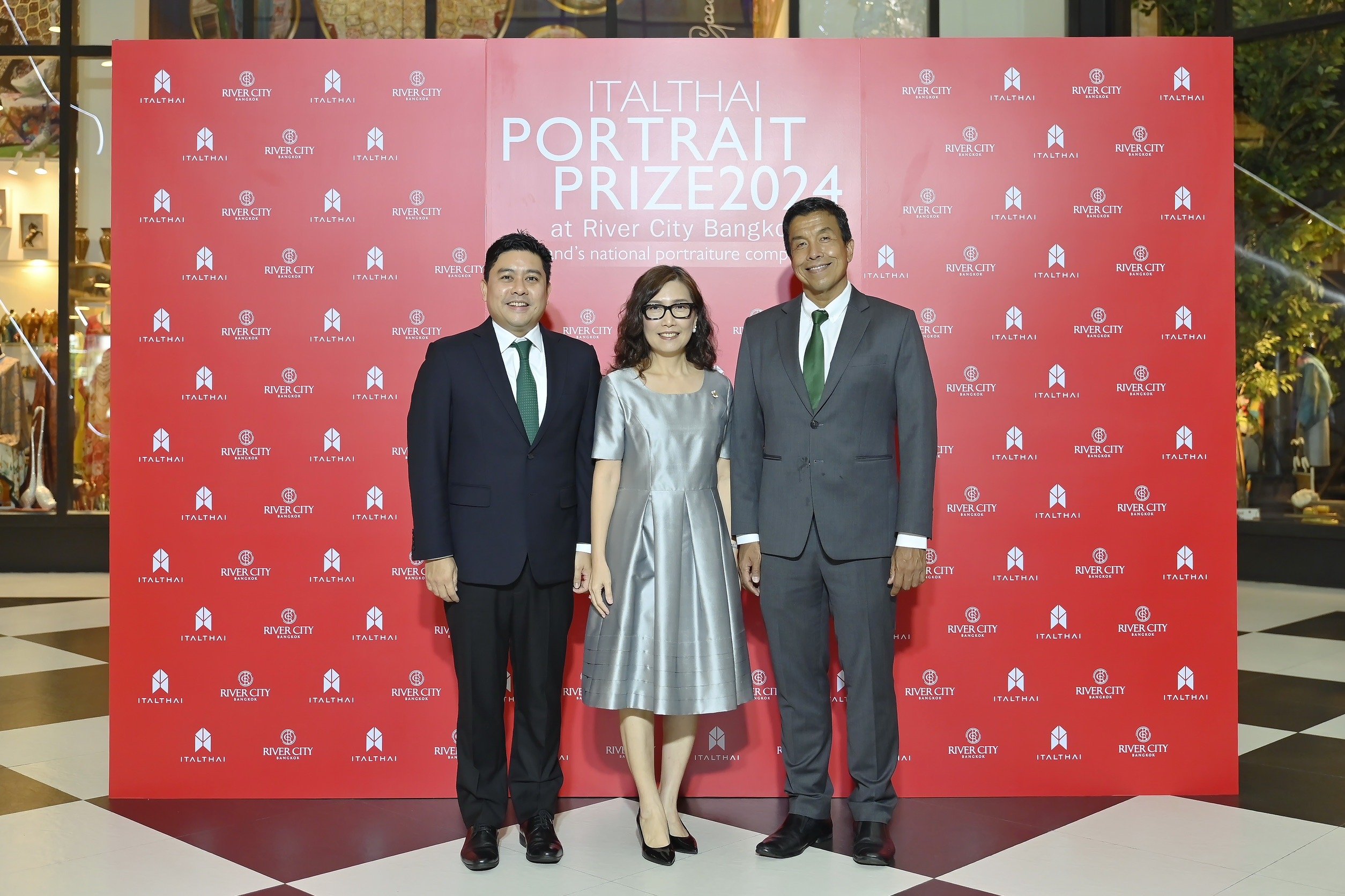 งานประกาศผลรางวัล “Italthai Portrait Prize 2024” ยกระดับสู่การขับเคลื่อนและตั้งคำถามกับประเด็นสังคม