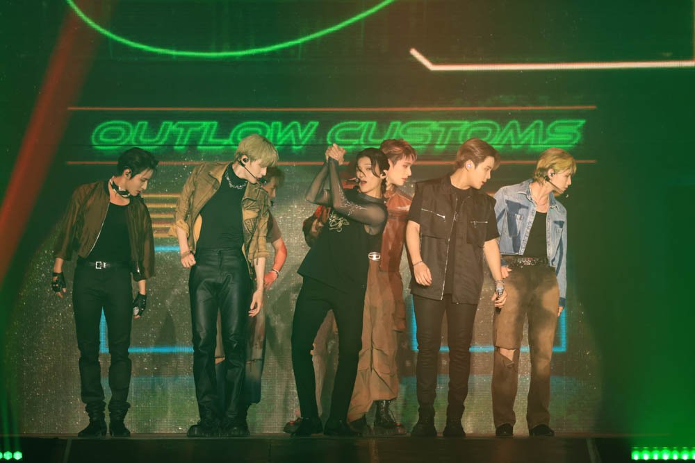 ateez_bkk_1