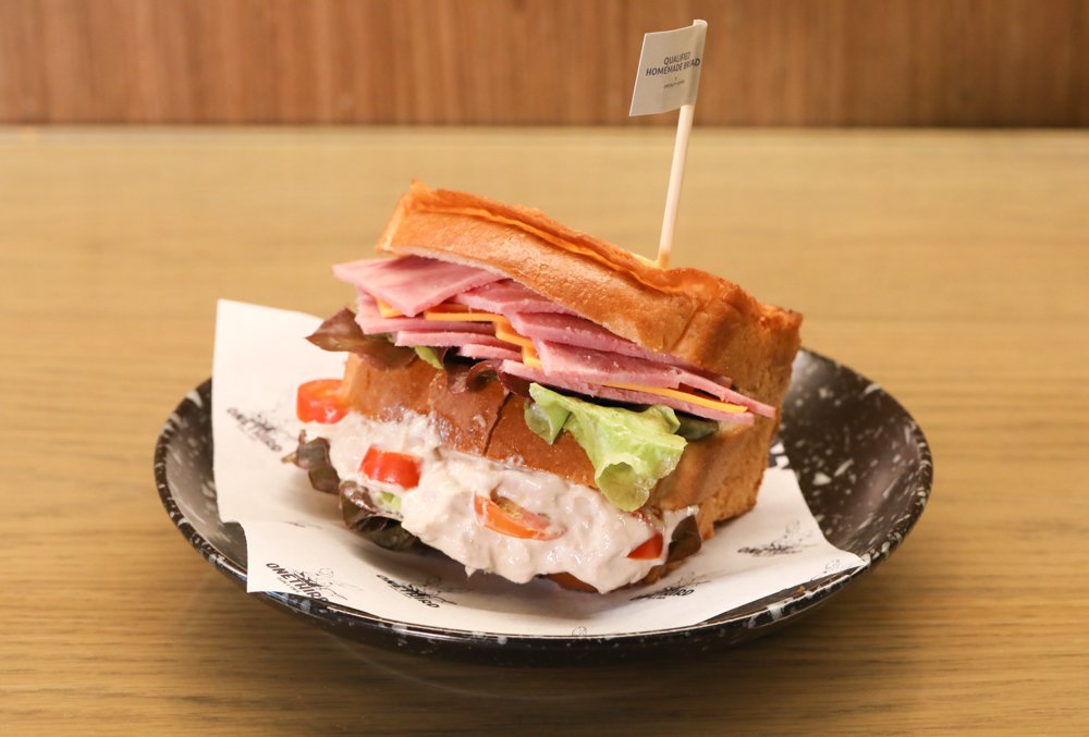 Duo Shokupan Sandwich