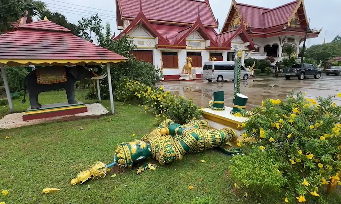 พายุถล่มจันทบุรี 