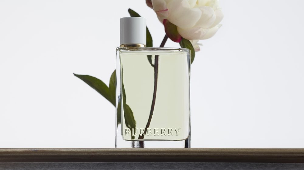 2021_burberry_beauty_her_edt_