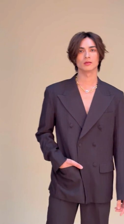 แน็ก ชาลี