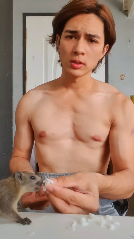 แน็ก ชาลี