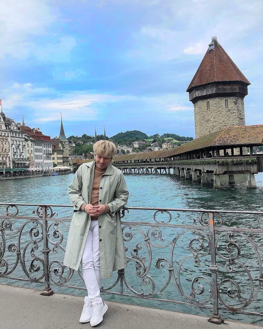 "ปู แบล็คเฮด" โพสต์คลิปเที่ยวสวิตเซอร์แลนด์พร้อมรูปแ"นุ๊กซี่"