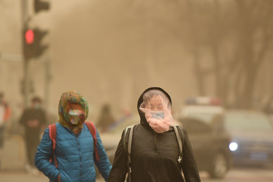 china-beijing-weather-dust-cn