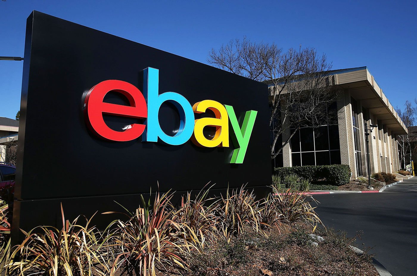 บริษัทยักษ์อย่าง Appen EBay และ Riot  เล็งปลดพนักงานรวมกว่า 3,530 คน 