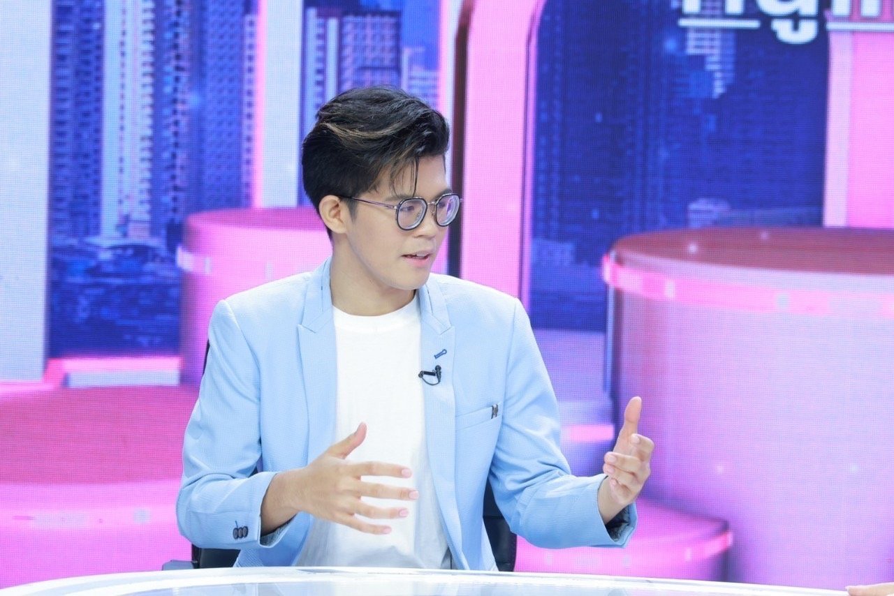 ไรอัล ไมค์ปลดหนี้