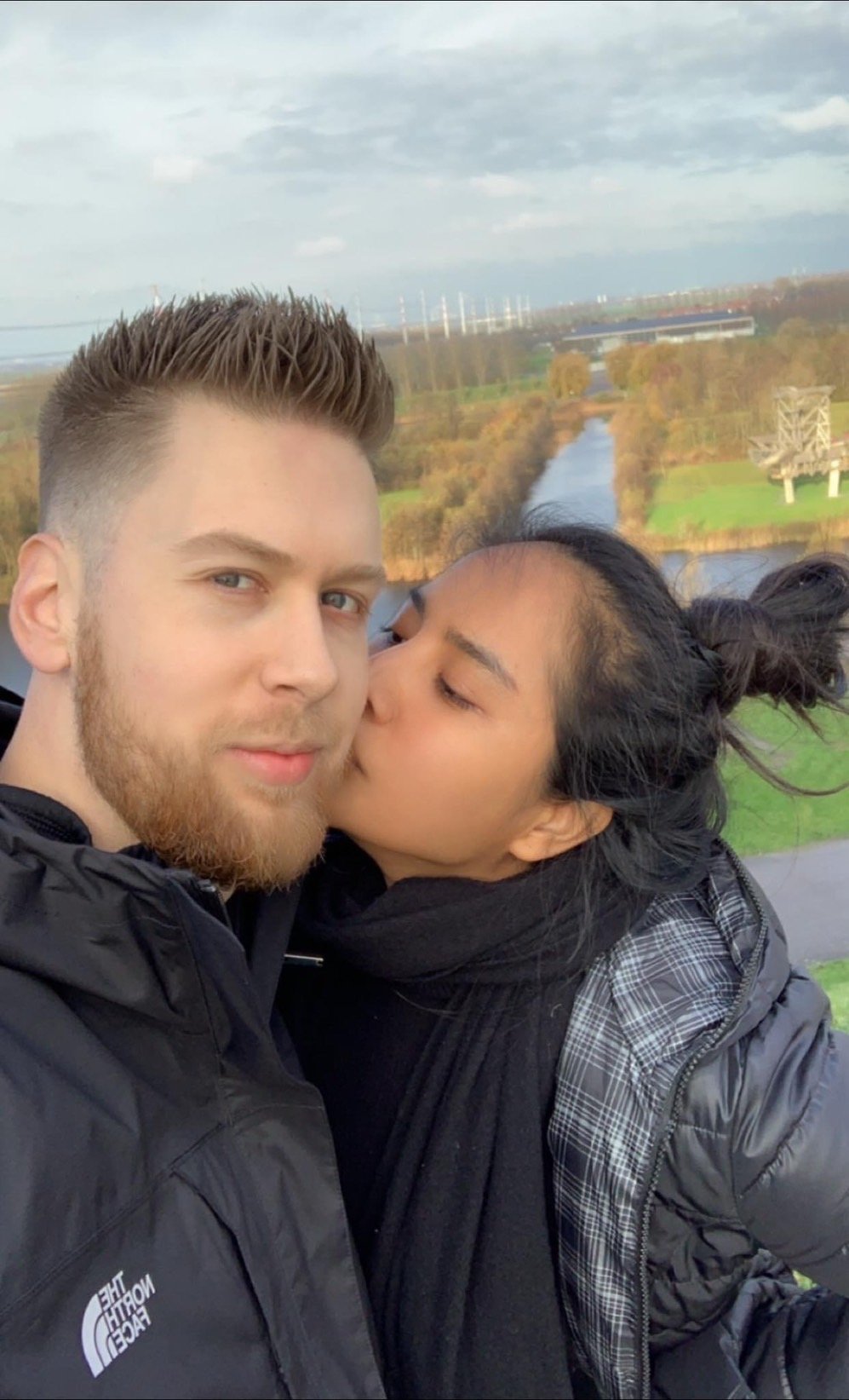 กานดา อาร์สยาม 