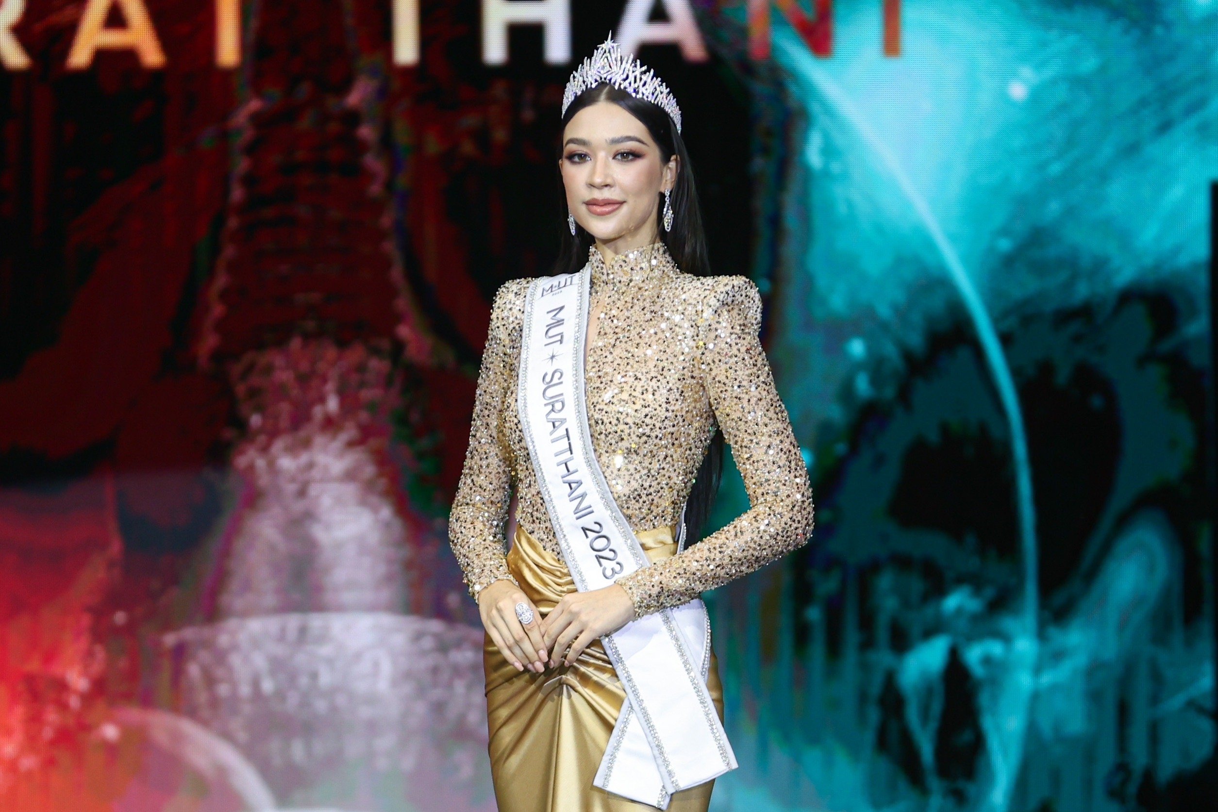 เจนนี่ เจนนิเฟอร์ 