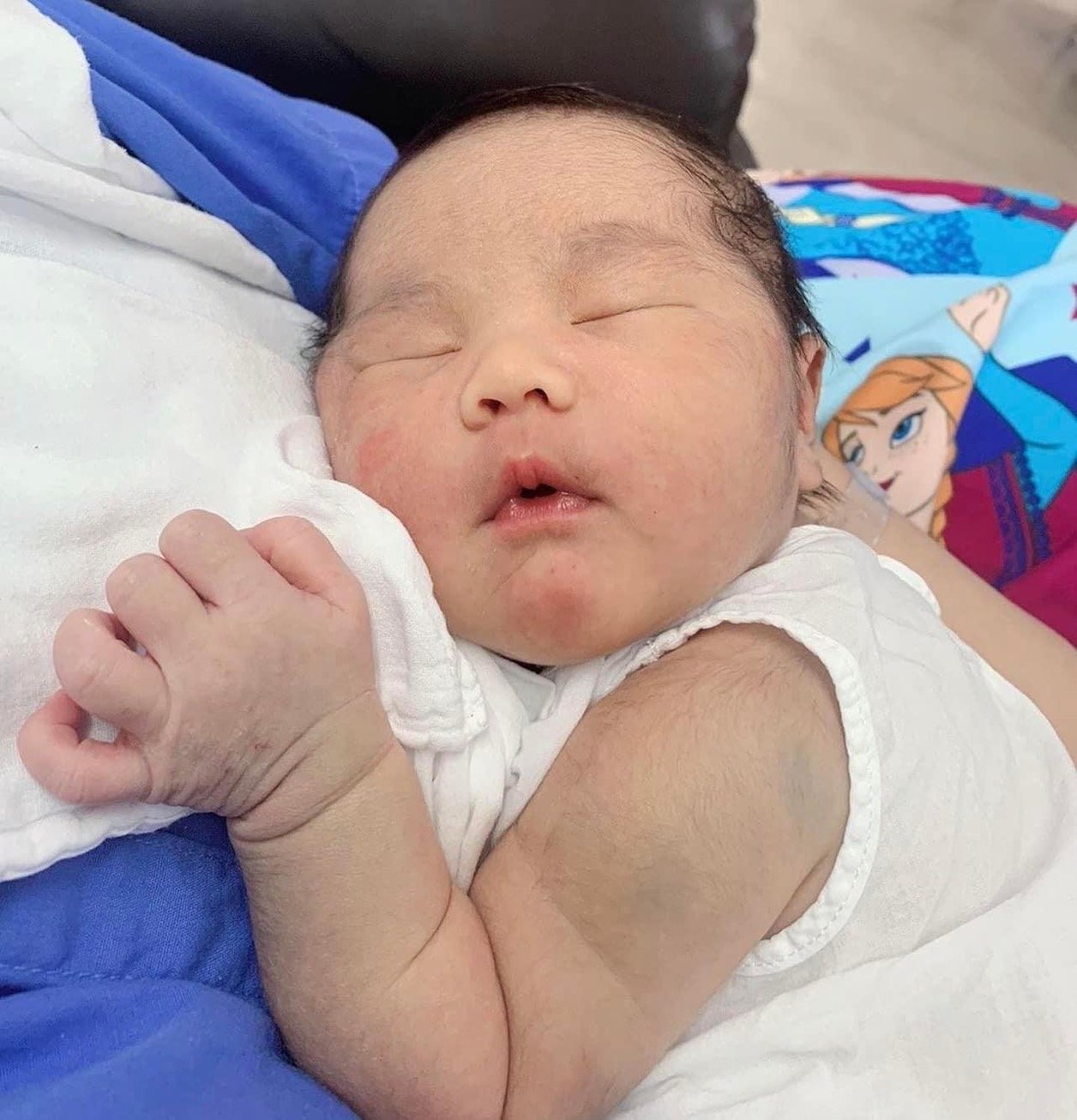 กุญแจซอล ป่านทอทอง กุญแจซอล ป่านทอทอง