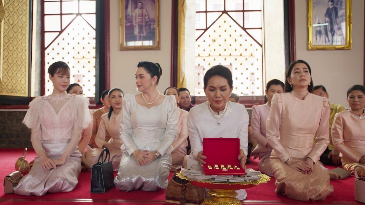 หลังคาใบบัว