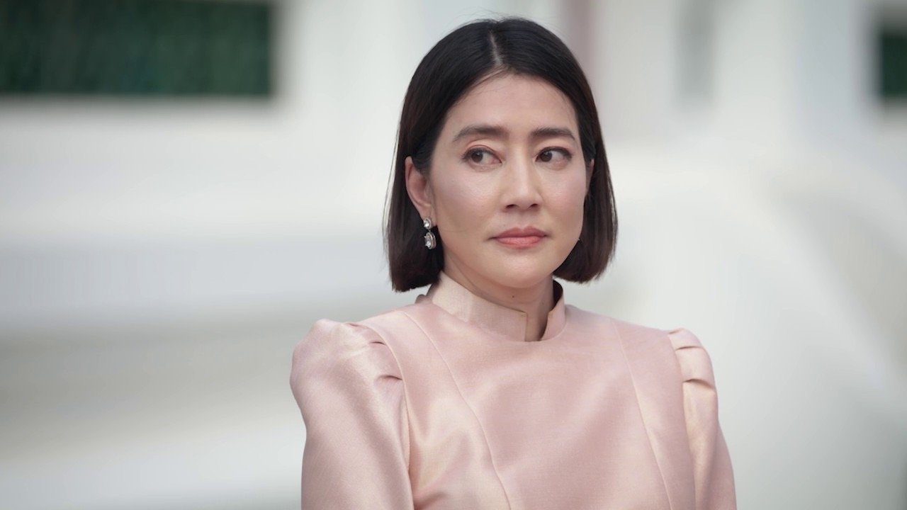 หลังคาใบบัว