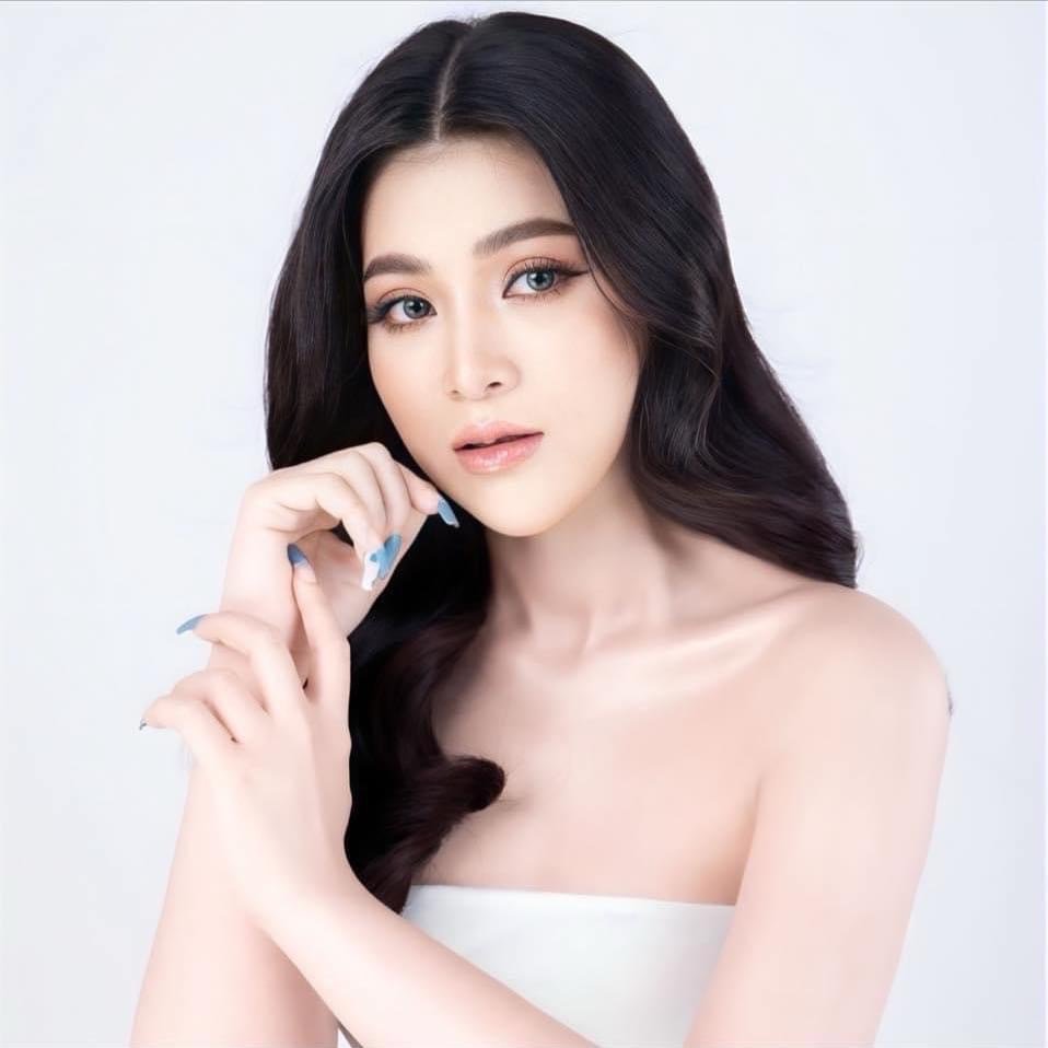 อ๋อมแอ๋ม ปิยธิดา