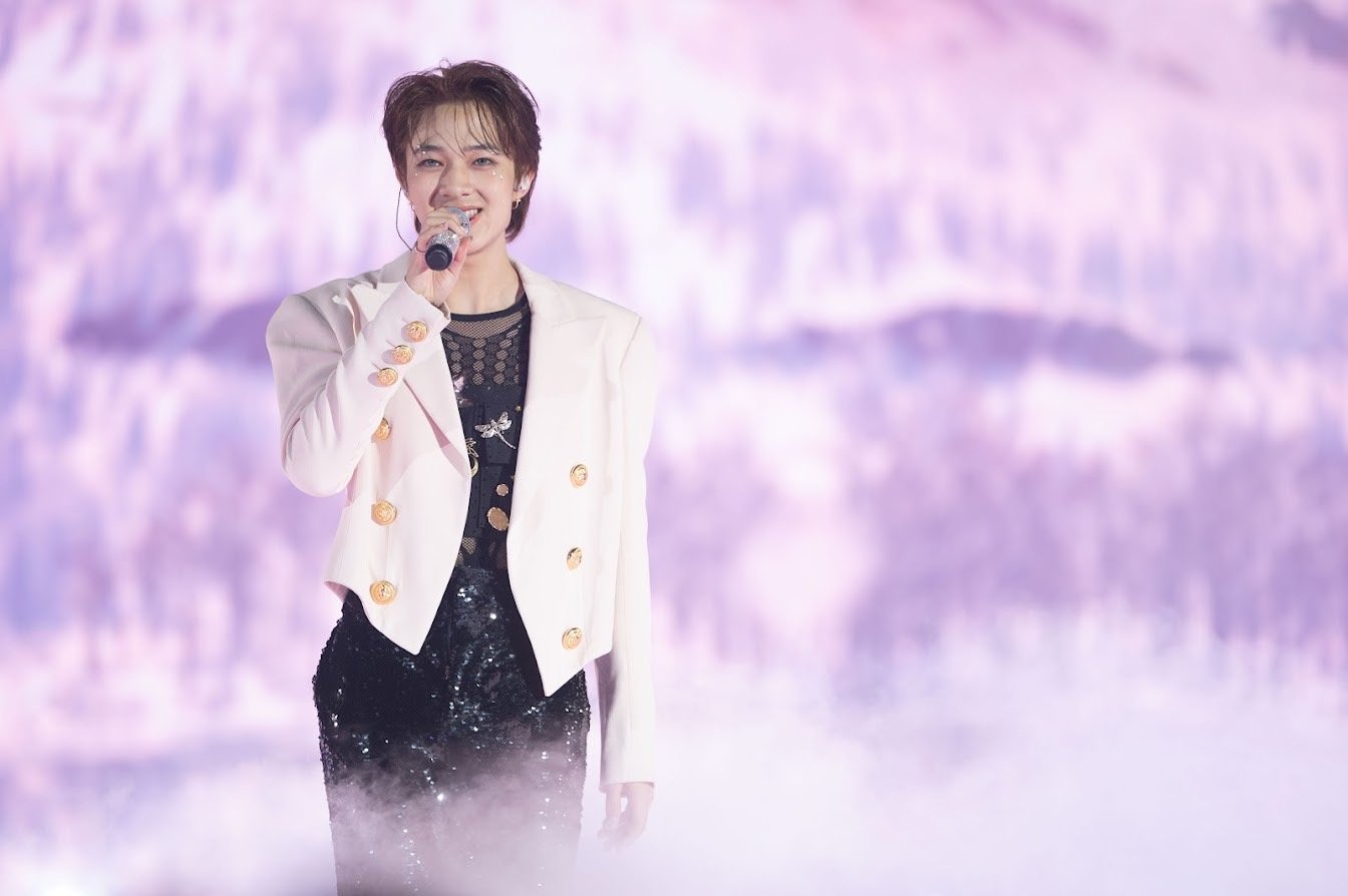 นุนิว ชวรินทร์