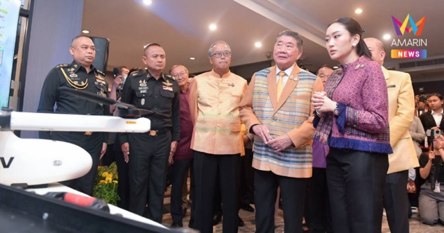 นายกรัฐมนตรี ชมยุทโธปกรณ์กองทัพ บรรเทาสาธารณภัย-ช่วยเหลือปชช.