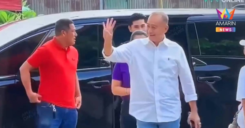 ร้อง กกต.อดีตนายกเบี้ยว ชู 4นิ้ว หาเสียงในหน่วยเลือกตั้ง