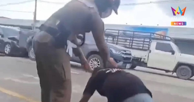 เด้งเข้ากรุ 