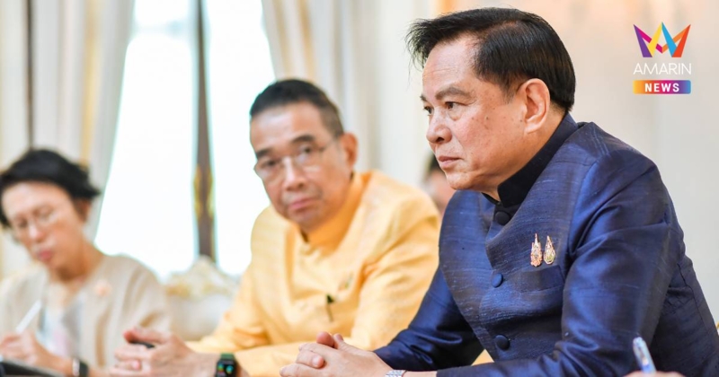 "พีระพันธุ์" ไม่เผยมติ รทสช. "มติให้ไปคุยกับนายกฯ ไม่ได้ให้บอกนักข่าว"